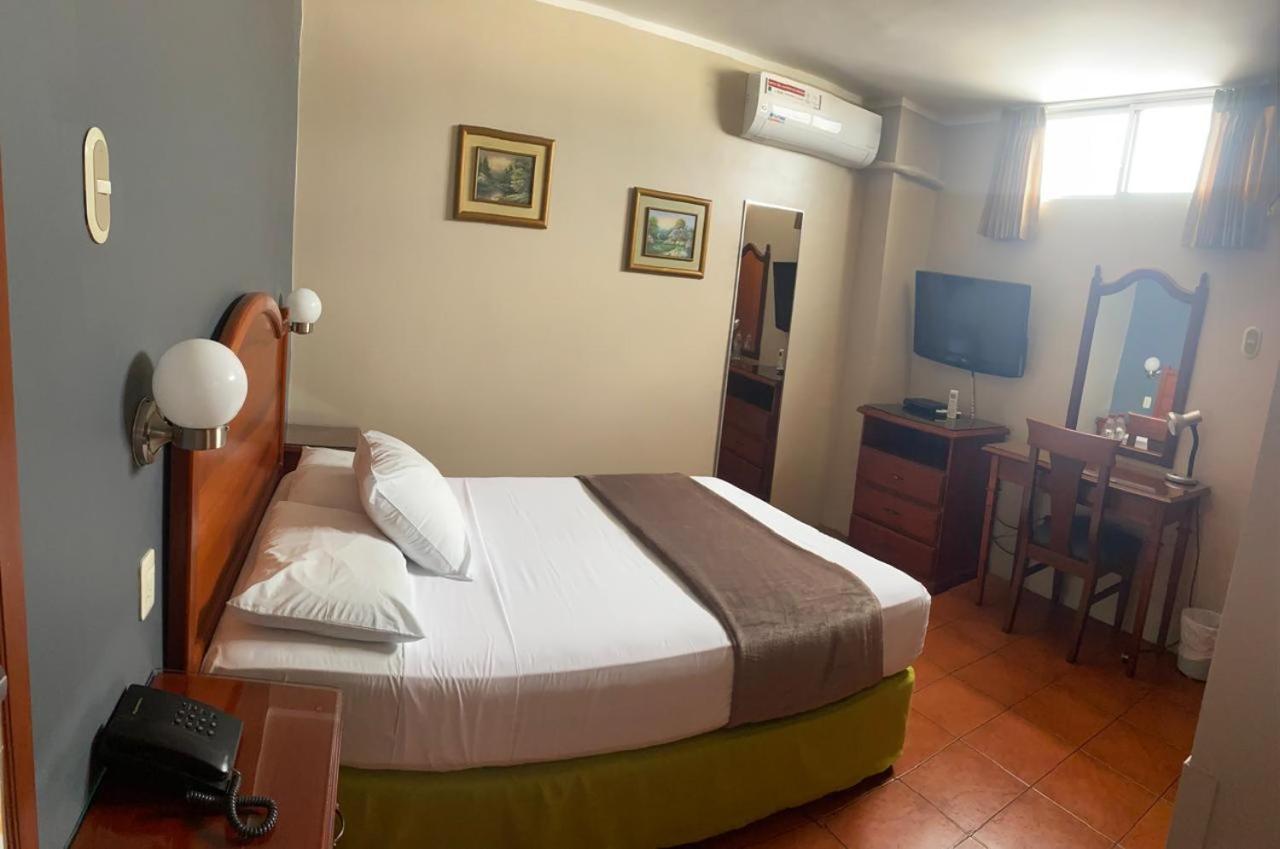 Grand Hotel Americano Machala Zimmer foto
